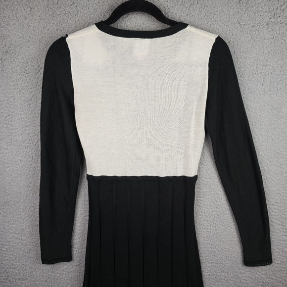 Vince Camuto Dress Womens XS Black White Colorblock Dark Academia Pleated Goth - Picture 6 of 16